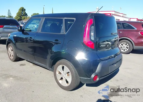 2016 Kia Soul z USA, uszkodzony, nr VIN KNDJN2A27G7372423